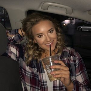 Meet your Posher, Hailey